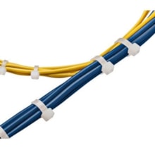 Abraçaderia Nylon 4,8 x 283mm Branca com 100 unidades - FRONTEC Abraçaderia Nylon 4,8 x 283mm Branca com 100 unidades - FRONTEC