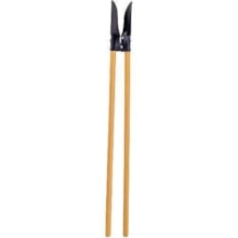 Cavadeira Articulada Metálica com Cabos de Madeira 110cm e Batente Plástico - TRAMONTINA Cavadeira Articulada Metálica com Cabos de Madeira 110cm e Batente Plástico - TRAMONTINA