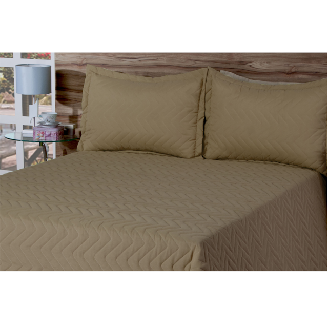 Cobre leito Matelassado Casal Queen Classic  3 Peças Deccoralle Avelã