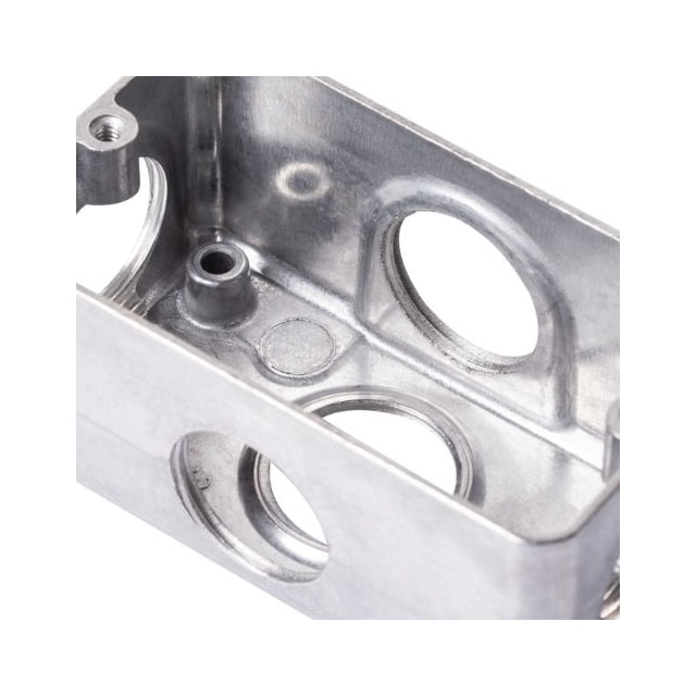 Condulete Múltiplo Tipo X sem Tampa 3/4 Pol. - TRAMONTINA Condulete Múltiplo Tipo X sem Tampa 3/4 Pol. - TRAMONTINA