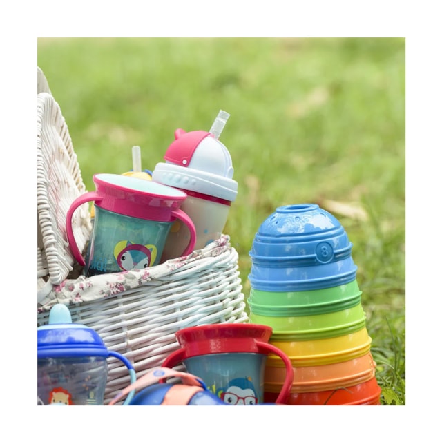 Copo de Treinamento 360 First Moments Rosa Candy 210 ml 6+M Fisher Price - BB1021 Copo de Treinamento 360 First Moments Rosa Candy 210 ml 6+M Fisher Price - BB1021