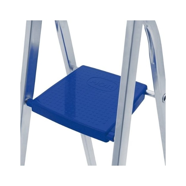 Escada de Alumínio com 4 Degraus - MOR Escada de Alumínio com 4 Degraus - MOR