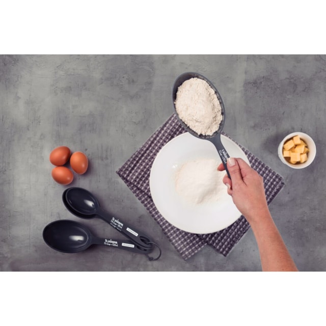 Jogo de Colheres Medidoras Tramontina Utilità em ABS Grafite 4 Peças Jogo de Colheres Medidoras Tramontina Utilità em ABS Grafite 4 Peças