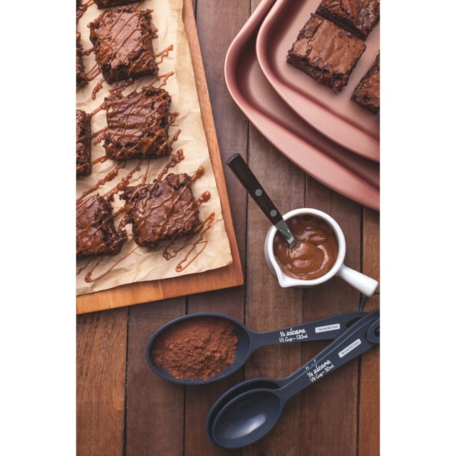 Jogo de Colheres Medidoras Tramontina Utilità em ABS Grafite 4 Peças Jogo de Colheres Medidoras Tramontina Utilità em ABS Grafite 4 Peças