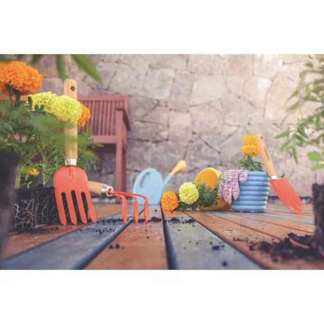Kit para Jardinagem com 3 Peças - TRAMONTINA Kit para Jardinagem com 3 Peças - TRAMONTINA