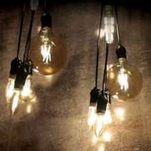 Lâmpada LED Retrô Vela Chama 2w 2200k E14 - Avant