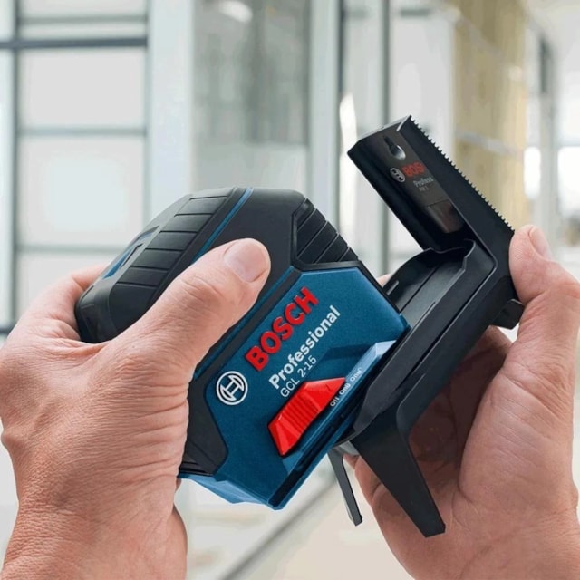 Nível a Laser GCL 2 a 15 15M com Maleta - BOSCH Nível a Laser GCL 2 a 15 15M com Maleta - BOSCH