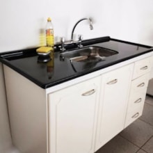 Pia Ecogranito com Cuba Inox 1,40 x 0,54 m Verde Romano - Decoralita Pia Ecogranito com Cuba Inox 1,40 x 0,54 m Verde Romano - Decoralita