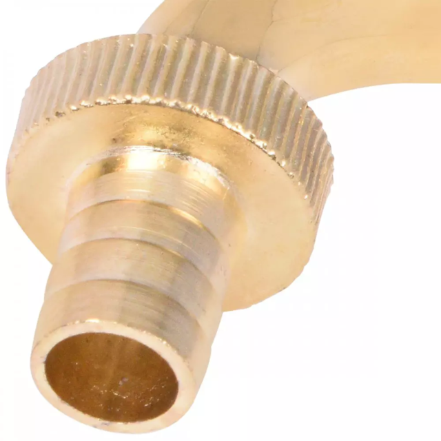 Torneira para Jardim Amarela Curta 1/2" X 3/4" - LIEGE Torneira para Jardim Amarela Curta 1/2" X 3/4" - LIEGE